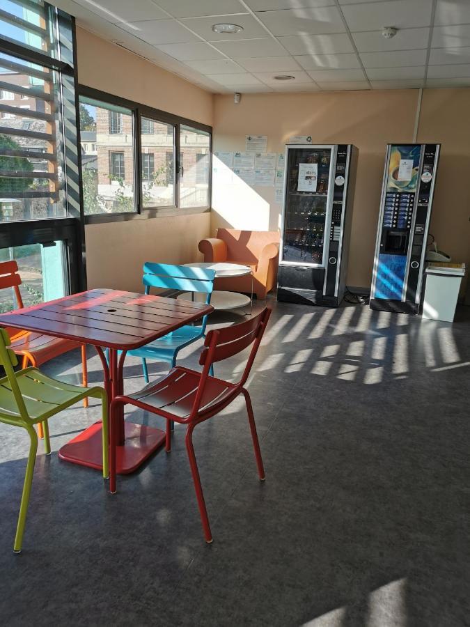 Auberge De Jeunesse Hi רואן מראה חיצוני תמונה