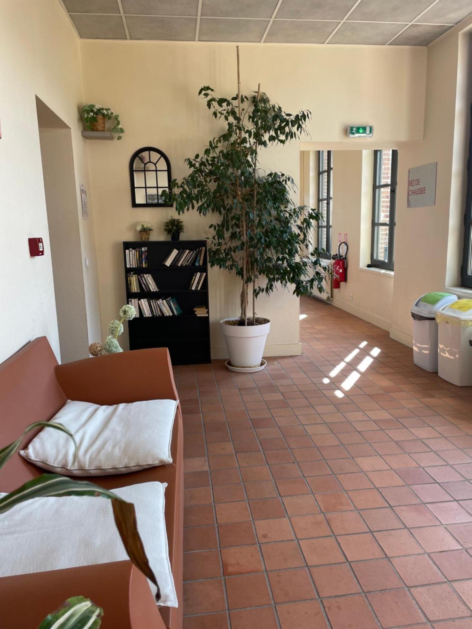 Auberge De Jeunesse Hi רואן מראה חיצוני תמונה